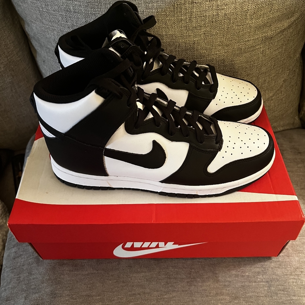 Nike Panda's Brand New Never Worn
